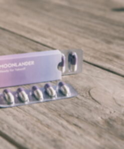 Alternative view of Moonlander Psilocybin + CBD Capsules